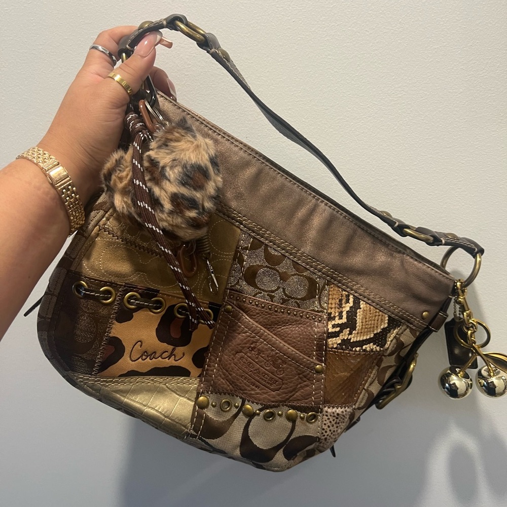 Coach AUTHENTIC 2000s Vintage Patchwork Bag perfect for Fall Fashion